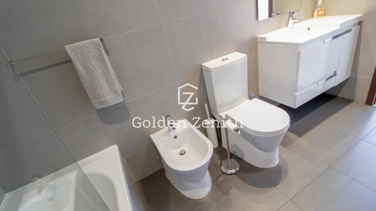 Cavalo Preto Luxury Beach Apartment By Golden Zenith Quarteira Exterior foto